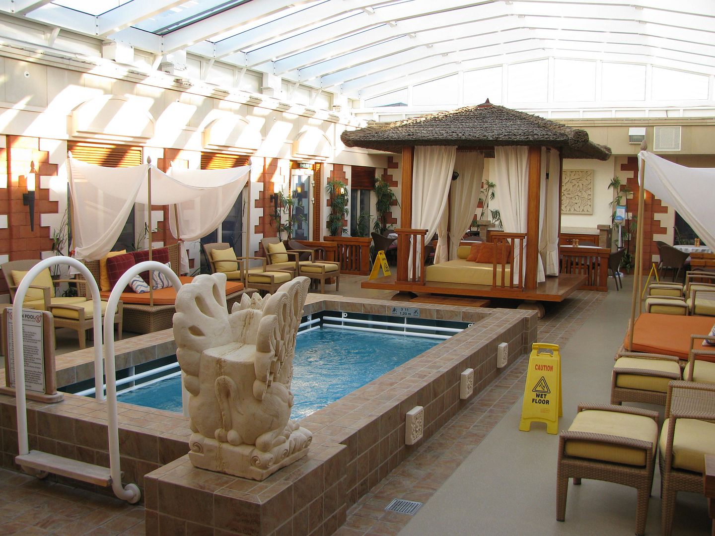 On which NCL ship is THIS Haven Courtyard? Cruise Critic Message